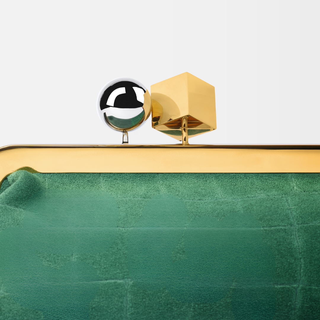 Wildleder Clutch mit Kroko-Effekt