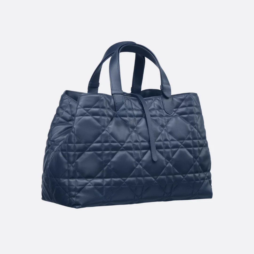 Strukturierte Schultertasche